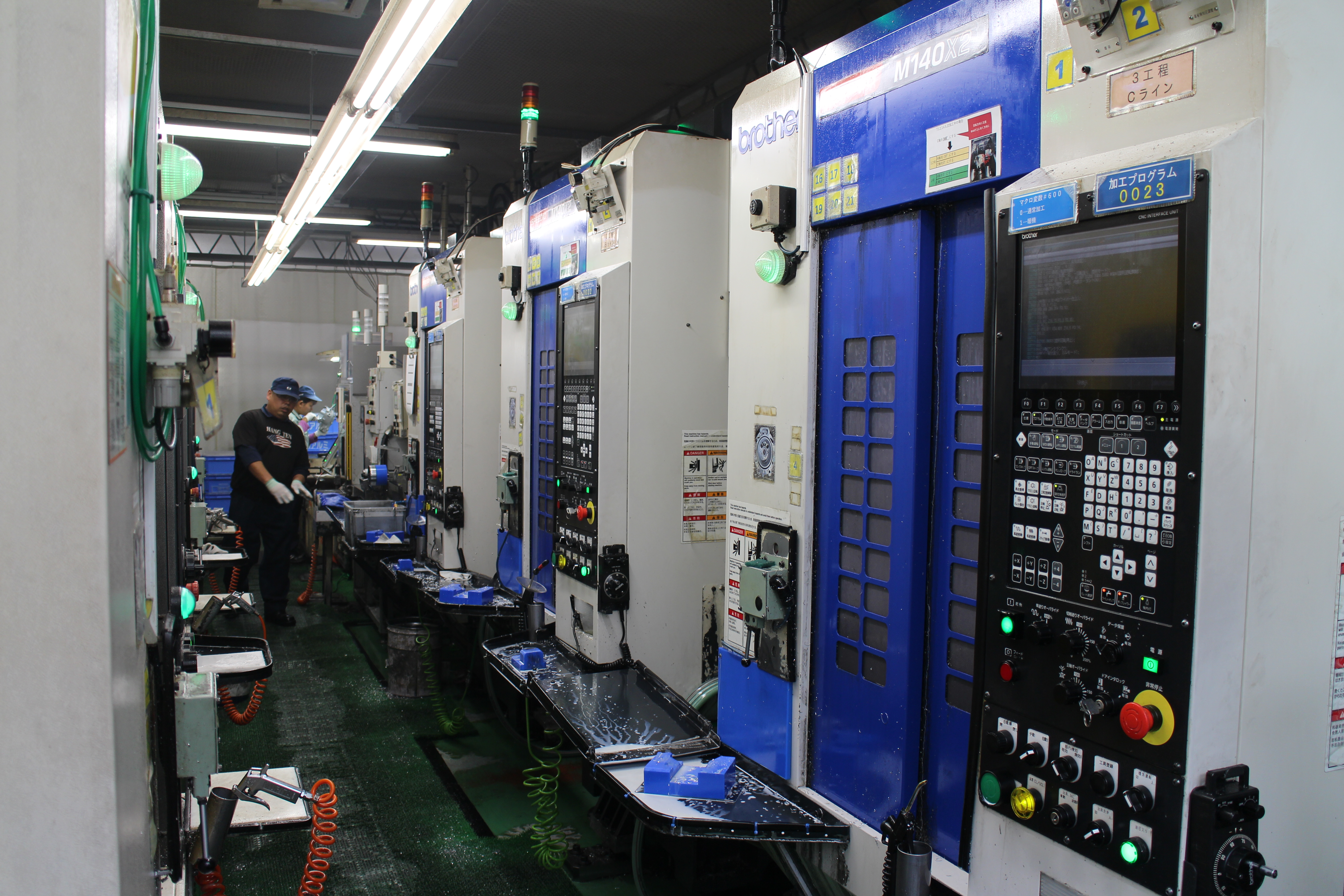 定温室アルミ部品生産ライン